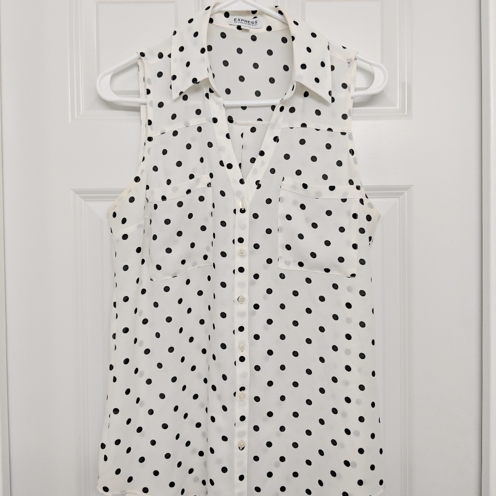 Express Portofino Sleeveless Top Size Medium